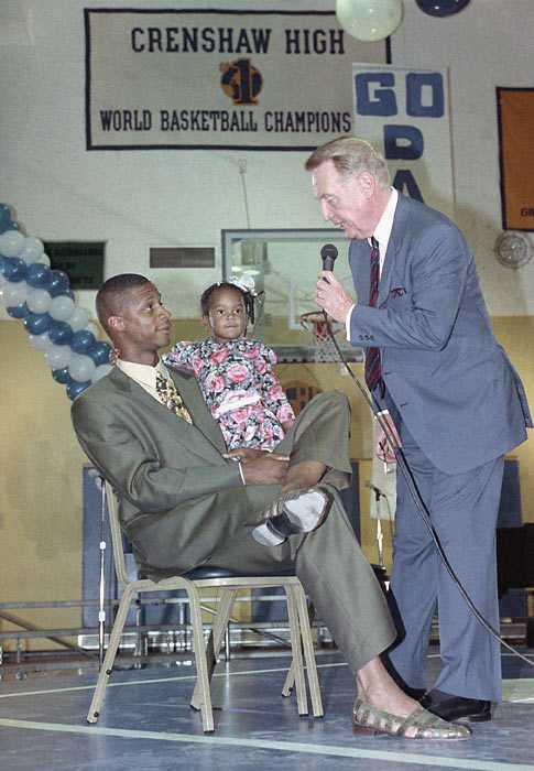 Darryl Strawberry and Vin Scully